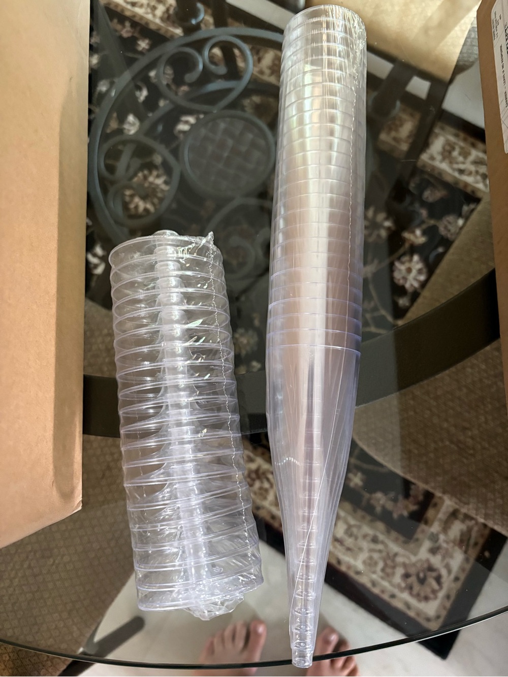Clear Plastic Party Flutes - Set of Disposable Champagne Cups